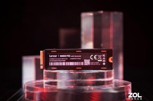 Lexar雷克沙NM800PRO评测，高端PCIe4.0固态硬盘新晋网红