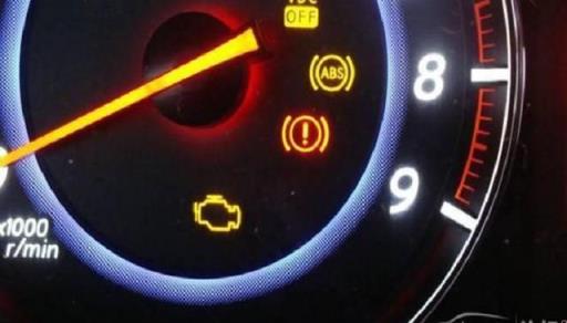 汽车显示发动机黄灯是什么原因有向下键头(汽车显示发动机黄灯是什么原因呢)