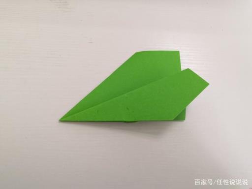 儿童折纸简单易学飞机(简易纸飞机折法,儿童手工折纸飞机大全)