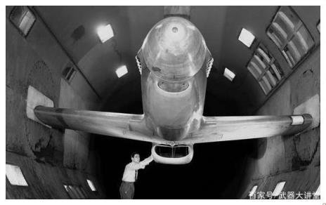 美国P-51“野马”战斗机(美国p51野马式战斗机)