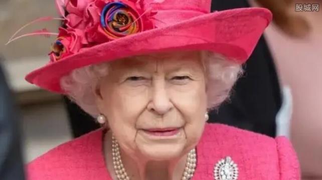 英国为什么不废除王室(英国首相敢废除女王吗)