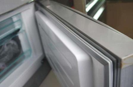 冰箱门的密封条怎么清洗更换如何更换冰箱门的密封条