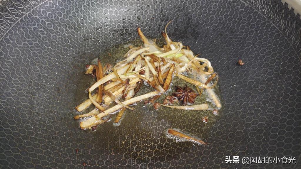 四季豆炒甘蓝菜图片(橄榄菜四季豆的做法窍门)