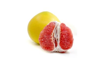 吃红心柚子尿液会显红色吗(吃红心柚子尿液会变黄吗)