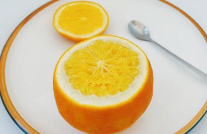 盐蒸橙子什么橙子都可以吗(盐蒸橙子可以用未熟的的橙子吗)